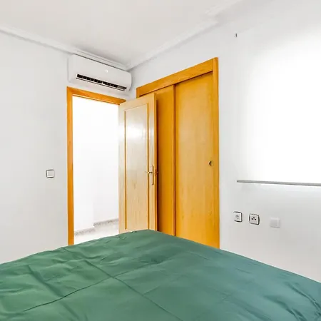 Cozy In With Wifi Torrevieja