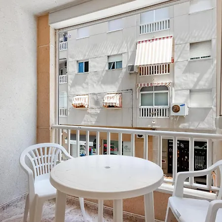 Amazing In With Kitchenette *